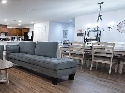 Raywood Villa