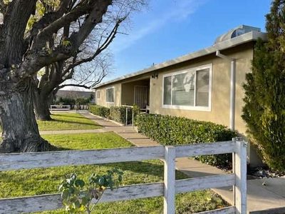 Remolona Family Guest Home