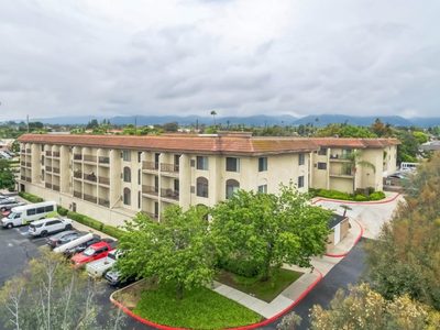 Vista Corona Senior Living