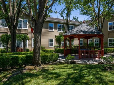 Vista Roseville Senior Living