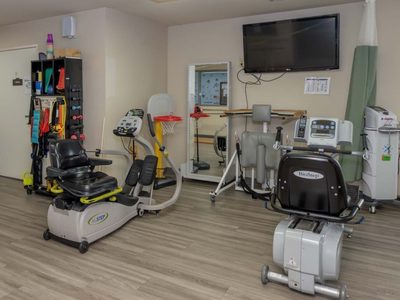 Hunters Pond Rehabilitation & Healthcare Center