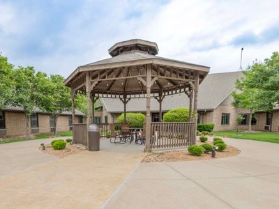 Willow Park Rehabilitation and Care Center