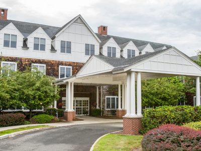Benchmark Senior Living at Hamden