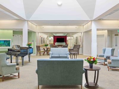 The Atrium at Veronica Drive