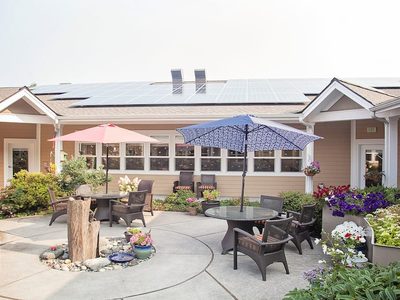 LIGHTHOUSE MEMORY CARE