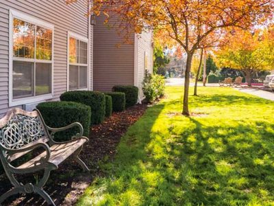Lakeland Senior Living