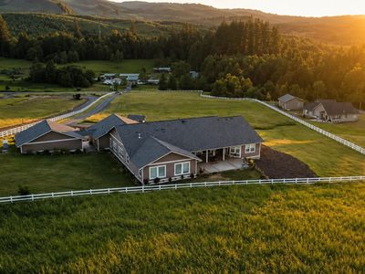 A Curtis Hill Estate Senior Living LLC